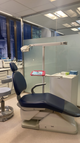 clinica dental barcelona interior clinica dental barcelona interior